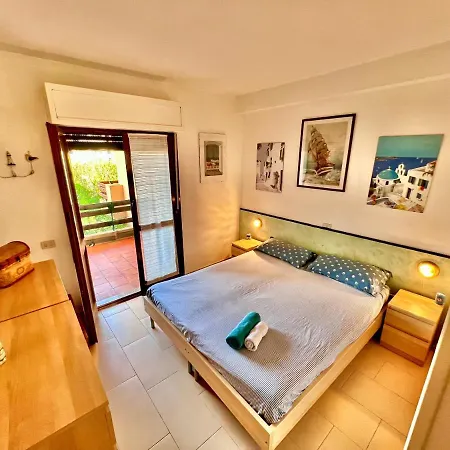 Incantevole Casetta Con Piscina Apartment La Maddalena (Sassari)